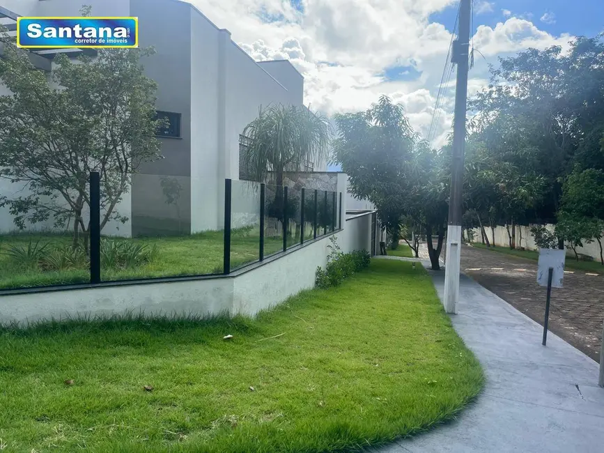 Foto 8 de Casa de Condomínio com 3 quartos à venda, 250m2 em Caldas Novas - GO