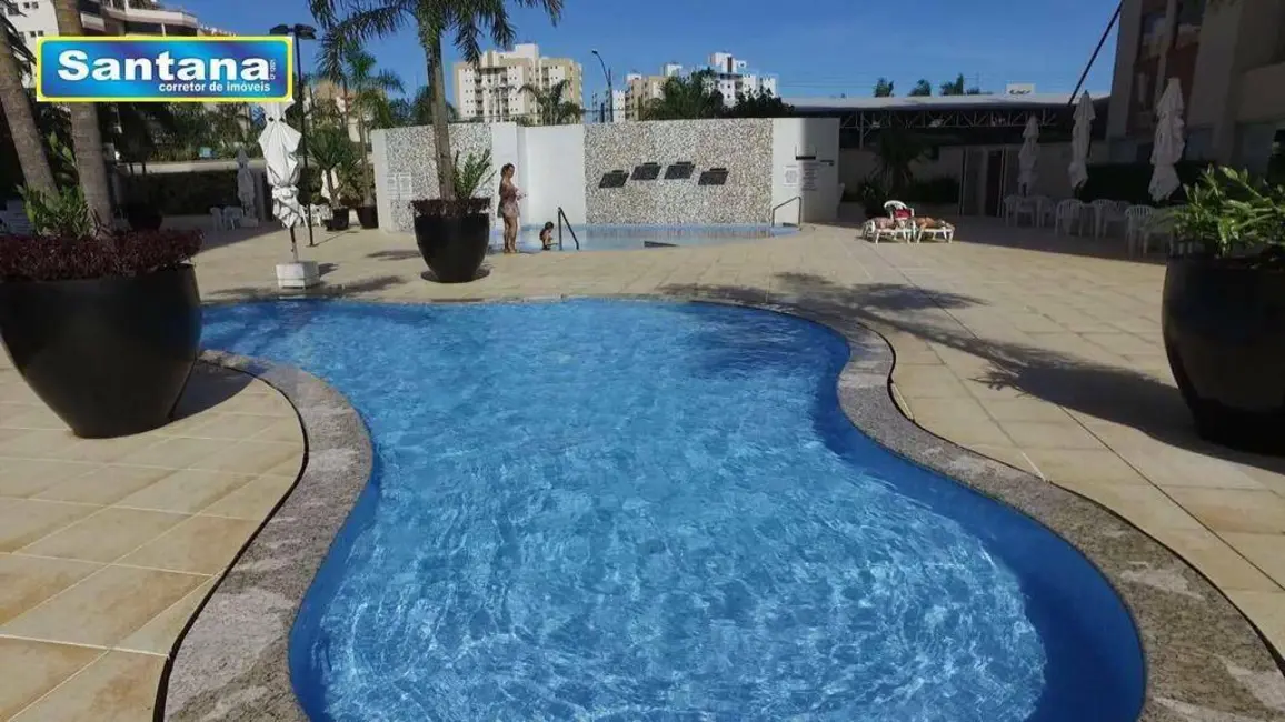 Foto 2 de Apartamento com 3 quartos à venda, 80m2 em Caldas Novas - GO