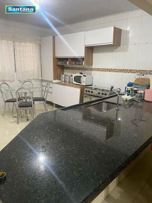 Foto 3 de Casa de Condomínio com 3 quartos à venda, 175m2 em Caldas Novas - GO