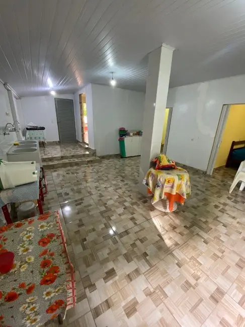 Foto 9 de Casa de Condomínio com 3 quartos à venda, 175m2 em Caldas Novas - GO
