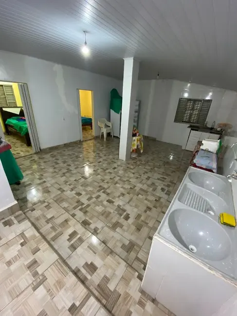 Foto 8 de Casa de Condomínio com 3 quartos à venda, 175m2 em Caldas Novas - GO
