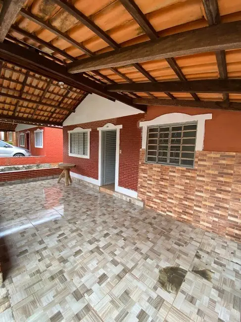 Foto 3 de Casa de Condomínio com 3 quartos à venda, 175m2 em Caldas Novas - GO