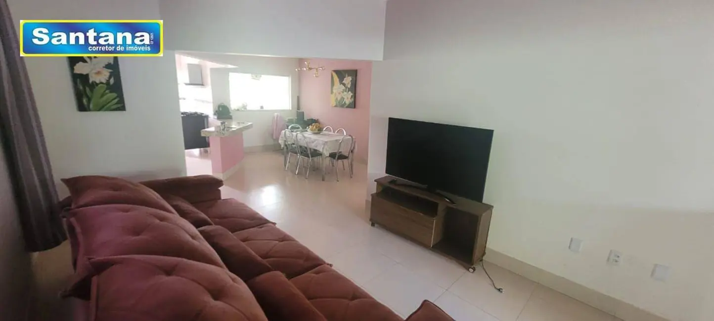 Foto 9 de Casa com 3 quartos à venda, 360m2 em Caldas Novas - GO