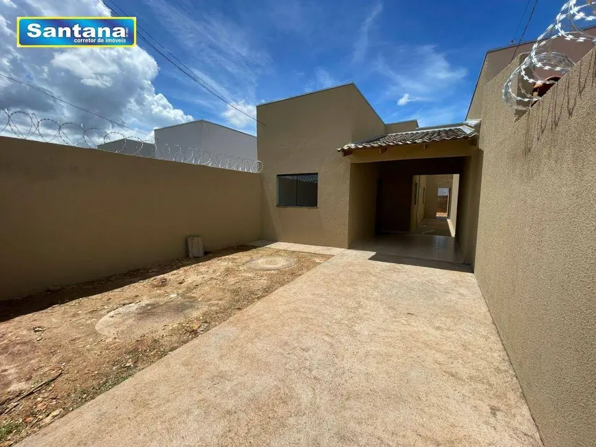 Foto 1 de Casa com 2 quartos à venda, 180m2 em Caldas Novas - GO