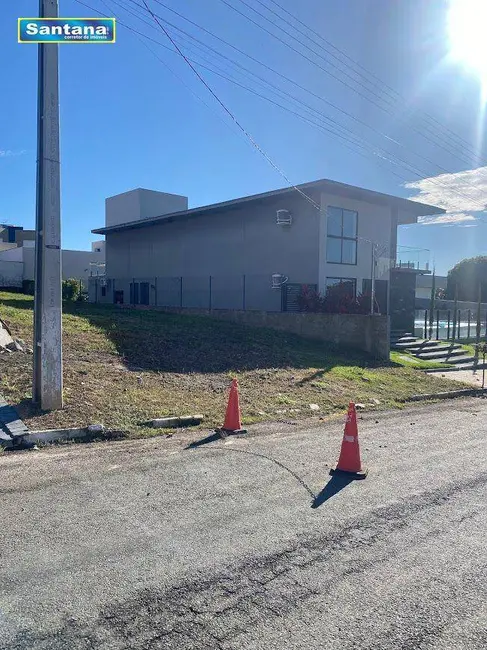 Foto 3 de Terreno / Lote à venda, 487m2 em Caldas Novas - GO