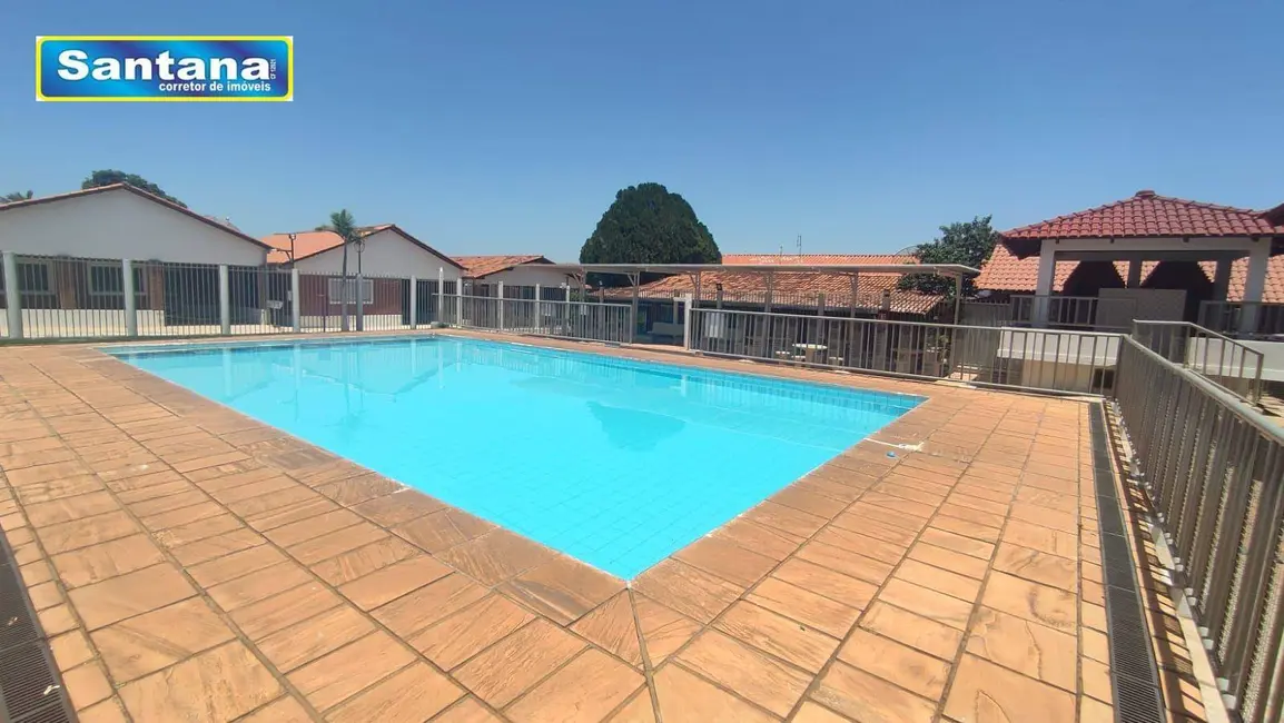 Foto 1 de Casa de Condomínio com 2 quartos à venda, 175m2 em Caldas Novas - GO