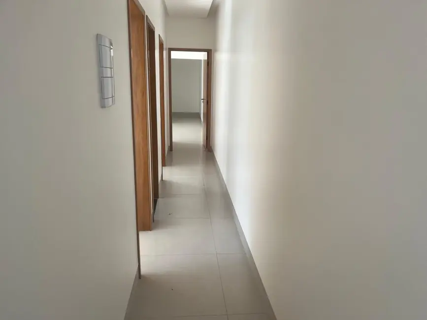 Foto 9 de Casa com 3 quartos à venda, 300m2 em Caldas Novas - GO