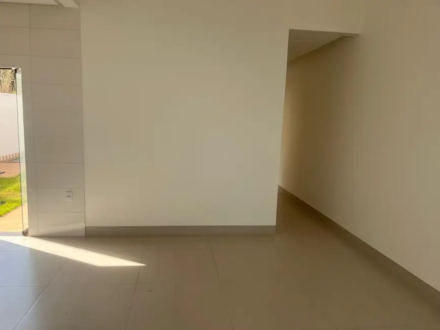 Foto 3 de Casa com 3 quartos à venda, 300m2 em Caldas Novas - GO