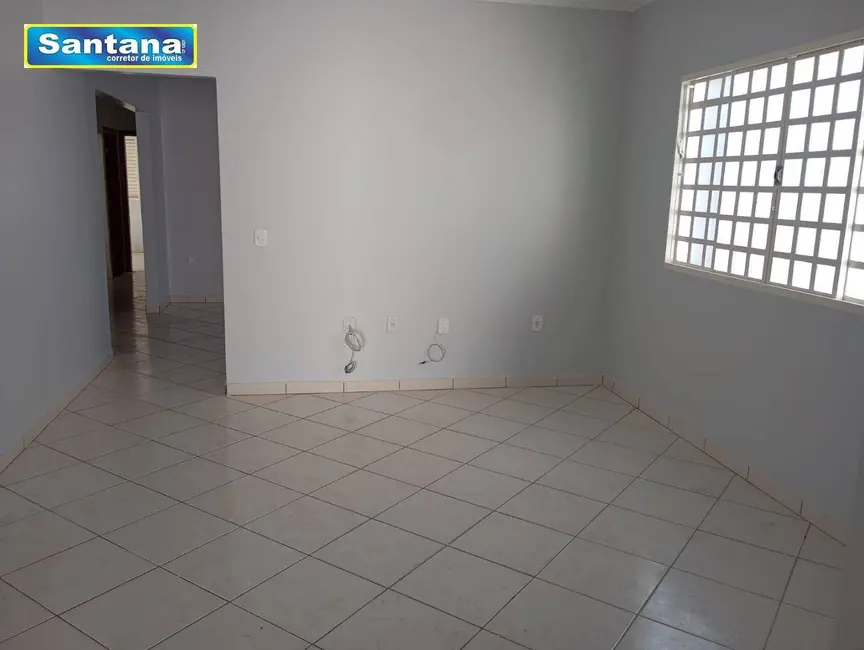 Foto 2 de Casa com 3 quartos à venda em Caldas Novas - GO