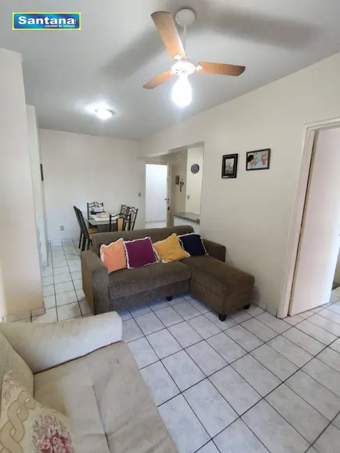 Foto 5 de Apartamento com 3 quartos à venda, 69m2 em Caldas Novas - GO