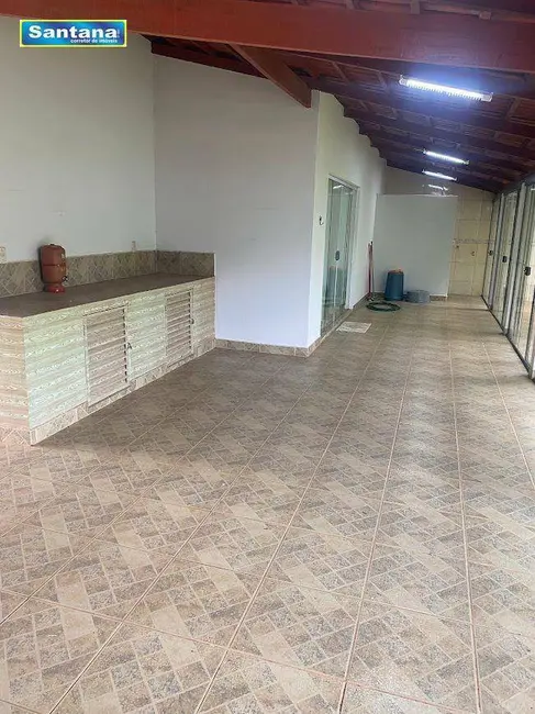 Foto 5 de Casa de Condomínio com 3 quartos à venda, 225m2 em Caldas Novas - GO