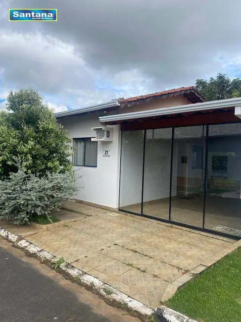 Foto 1 de Casa de Condomínio com 3 quartos à venda, 225m2 em Caldas Novas - GO