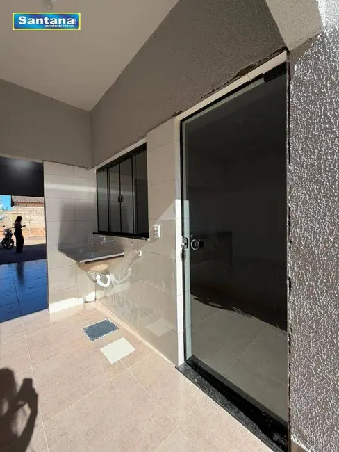 Foto 2 de Casa com 2 quartos à venda, 180m2 em Caldas Novas - GO
