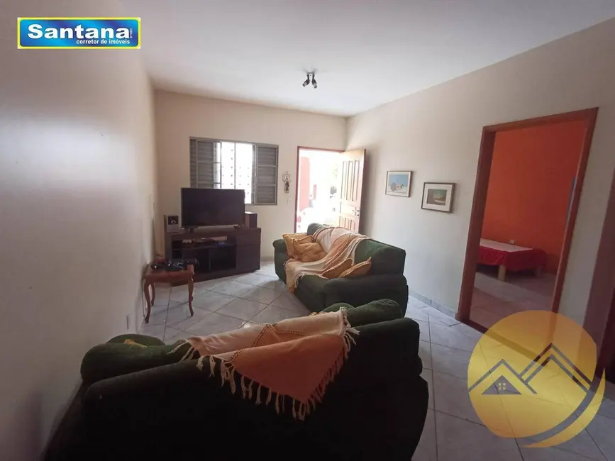 Foto 6 de Casa de Condomínio com 5 quartos à venda, 175m2 em Caldas Novas - GO