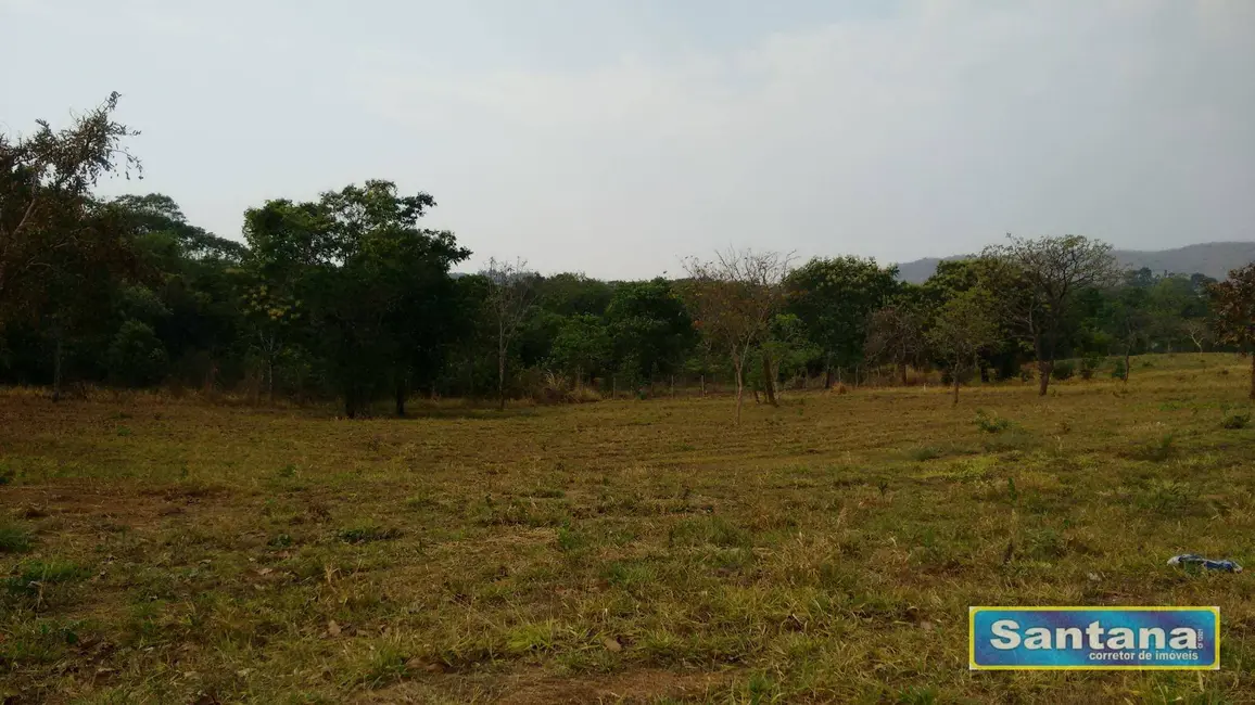 Foto 1 de Terreno / Lote à venda, 1219m2 em Caldas Novas - GO