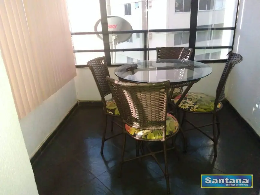 Foto 2 de Apartamento com 3 quartos à venda, 70m2 em Caldas Novas - GO