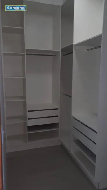 Casa com 3 quartos à venda, 420m2 em Caldas Novas - GO - imagem 6 Foto 6 de Casa com 3 quartos à venda, 420m2 em Caldas Novas - GO