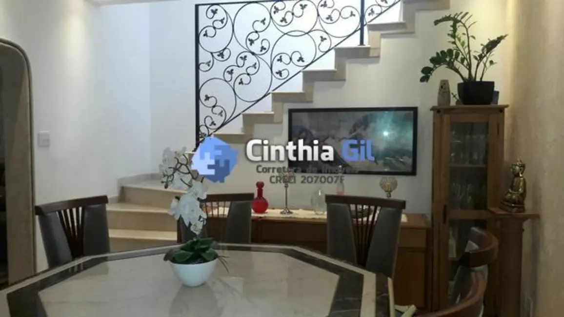 Sobrado com 3 quartos à venda, 280m2 em Boqueirão, Santos - SP - imagem 5 Foto 5 de Sobrado com 3 quartos à venda, 280m2 em Boqueirão, Santos - SP