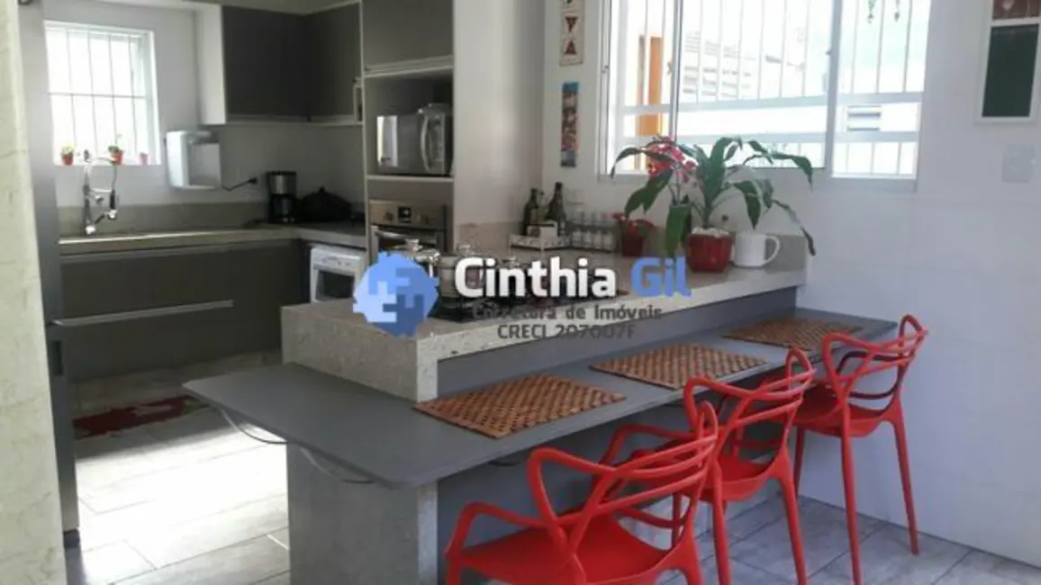 Sobrado com 3 quartos à venda, 280m2 em Boqueirão, Santos - SP - imagem 1 Foto 1 de Sobrado com 3 quartos à venda, 280m2 em Boqueirão, Santos - SP