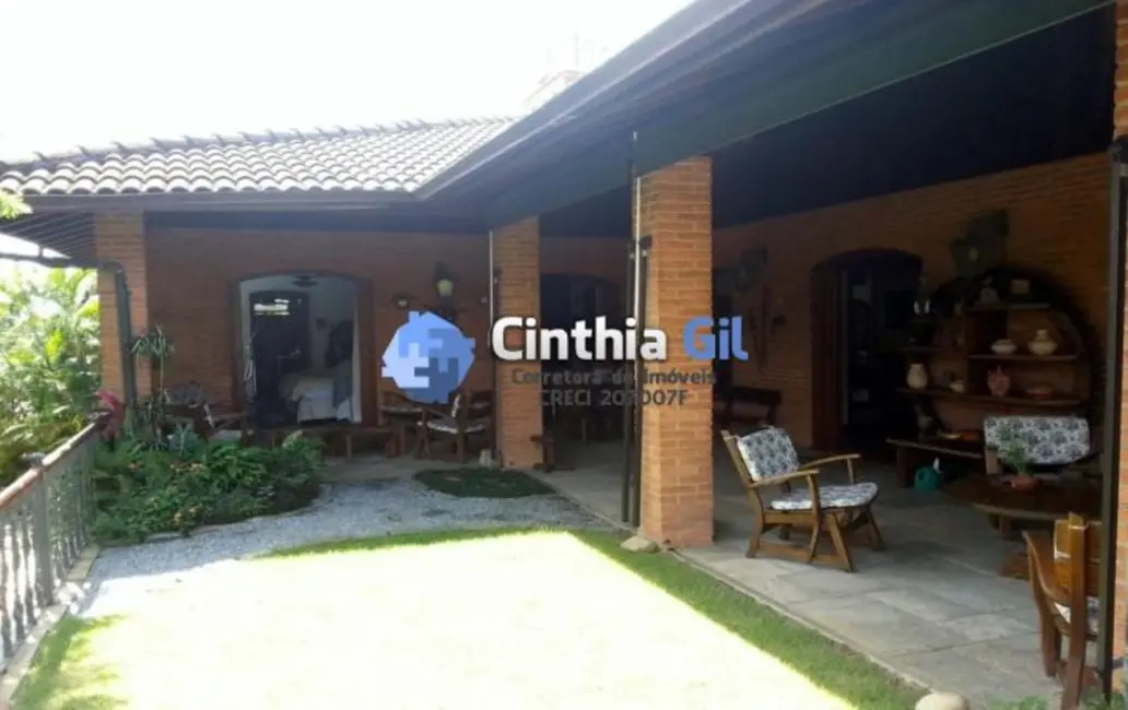 Casa com 6 quartos à venda, 400m2 em Marapé, Santos - SP - imagem 4 Foto 4 de Casa com 6 quartos à venda, 400m2 em Marapé, Santos - SP