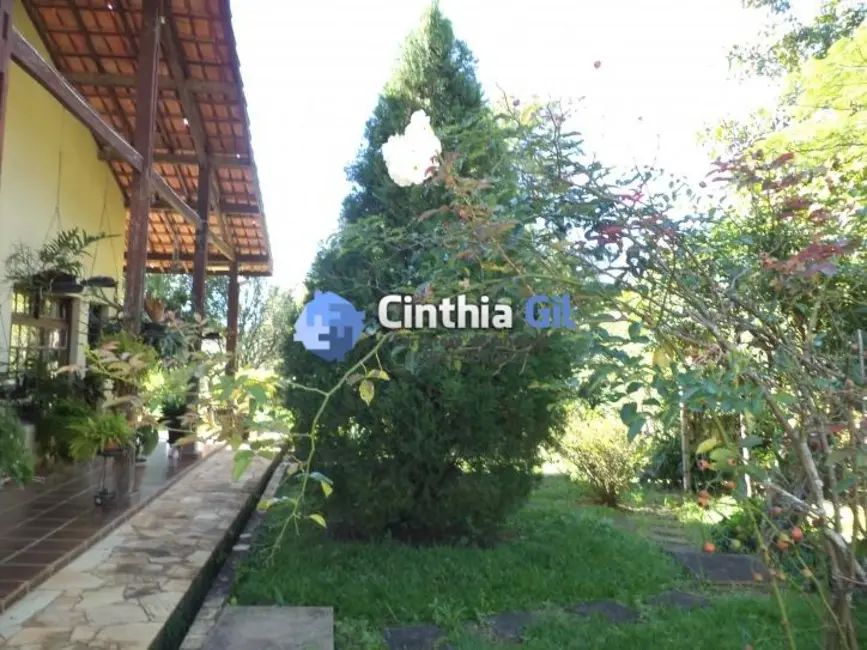 Casa com 4 quartos à venda, 400m2 em Aguas De Lindoia - SP - imagem 5 Foto 5 de Casa com 4 quartos à venda, 400m2 em Aguas De Lindoia - SP