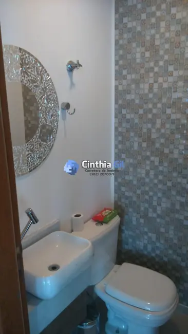 Apartamento com 3 quartos à venda, 130m2 em Gonzaga, Santos - SP - imagem 4 Foto 4 de Apartamento com 3 quartos à venda, 130m2 em Gonzaga, Santos - SP