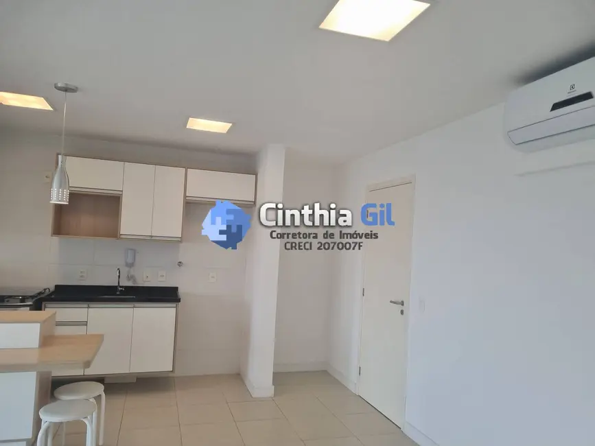 Foto 6 de Apartamento com 2 quartos para alugar, 80m2 em Gonzaga, Santos - SP