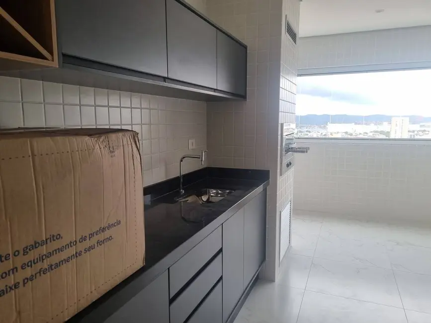 Foto 2 de Apartamento com 2 quartos para alugar, 89m2 em Boqueirão, Santos - SP