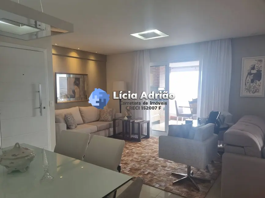 Apartamento com 3 quartos para alugar, 148m2 em Santos - SP - imagem 8 Foto 8 de Apartamento com 3 quartos para alugar, 148m2 em Santos - SP