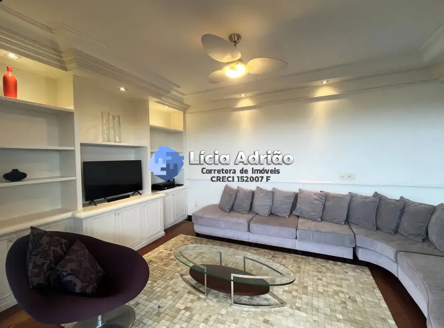 Apartamento com 3 quartos à venda e para alugar, 252m2 em Gonzaga, Santos - SP - imagem 3 Foto 3 de Apartamento com 3 quartos à venda e para alugar, 252m2 em Gonzaga, Santos - SP