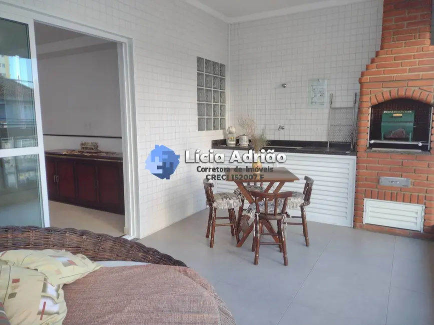 Casa com 3 quartos à venda, 140m2 em Embaré, Santos - SP - imagem 3 Foto 3 de Casa com 3 quartos à venda, 140m2 em Embaré, Santos - SP