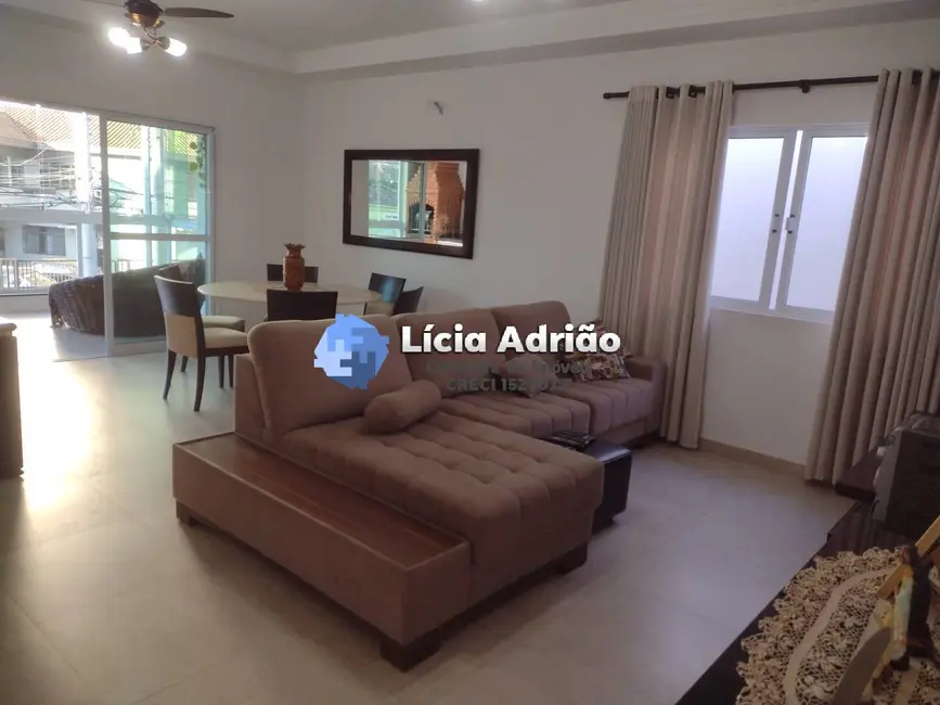 Casa com 3 quartos à venda, 140m2 em Embaré, Santos - SP - imagem 2 Foto 2 de Casa com 3 quartos à venda, 140m2 em Embaré, Santos - SP