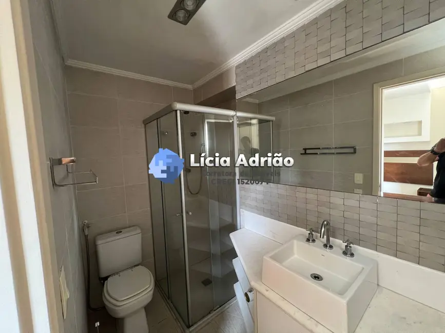 Apartamento com 3 quartos para alugar, 124m2 em Santos - SP - imagem 9 Foto 9 de Apartamento com 3 quartos para alugar, 124m2 em Santos - SP