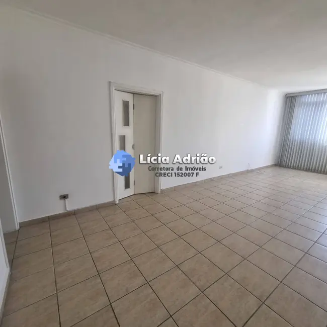 Apartamento com 3 quartos para alugar, 191m2 em Gonzaga, Santos - SP - imagem 5 Foto 5 de Apartamento com 3 quartos para alugar, 191m2 em Gonzaga, Santos - SP