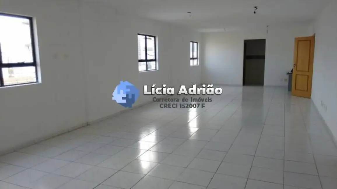 Foto 2 de Sala Comercial para alugar, 120m2 em Gonzaga, Santos - SP