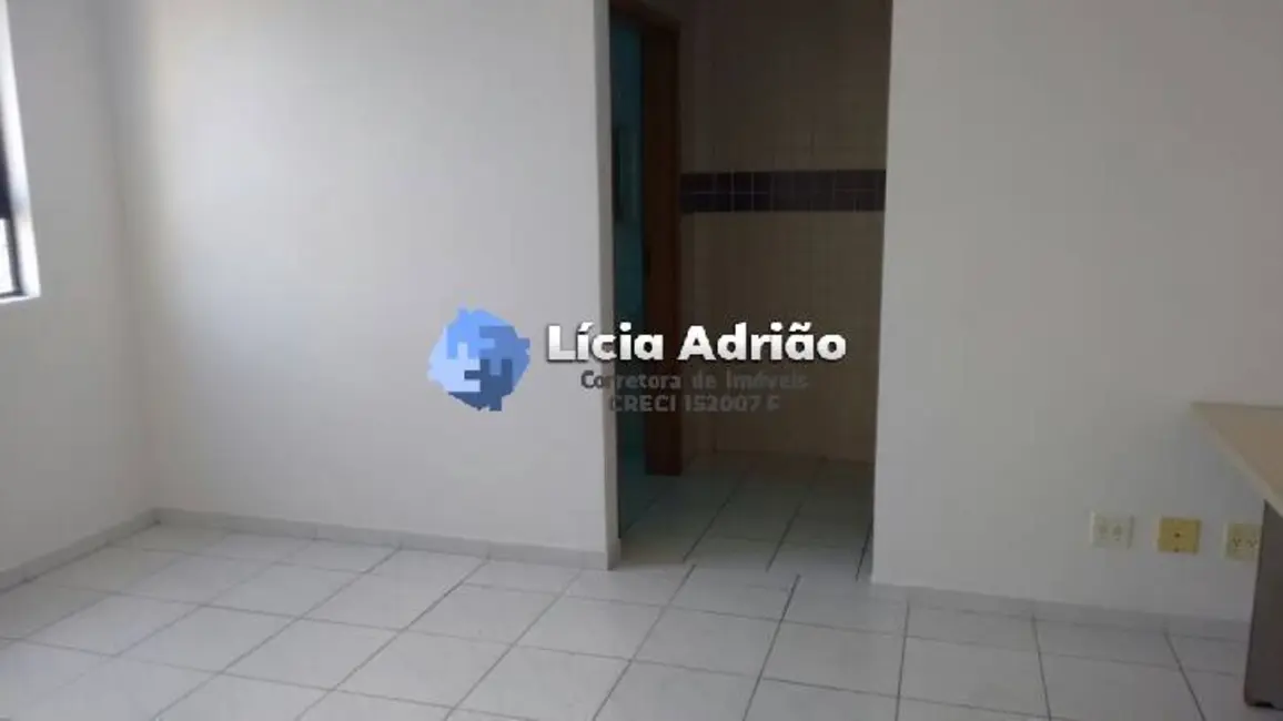 Sala Comercial para alugar, 120m2 em Gonzaga, Santos - SP - imagem 6 Foto 6 de Sala Comercial para alugar, 120m2 em Gonzaga, Santos - SP