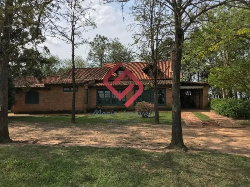 Foto 1 de Fazenda / Haras com 4 quartos à venda, 65m2 em Boituva - SP