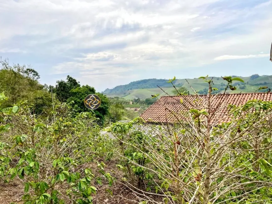 Chácara com 3 quartos à venda, 1500m2 em Bueno Brandao - MG - imagem 6 Foto 6 de Chácara com 3 quartos à venda, 1500m2 em Bueno Brandao - MG