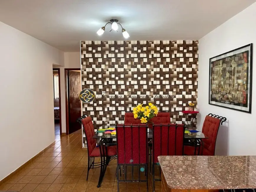 Casa com 3 quartos à venda, 250m2 em Vila Rossi, Jundiai - SP - imagem 1 Foto 1 de Casa com 3 quartos à venda, 250m2 em Vila Rossi, Jundiai - SP