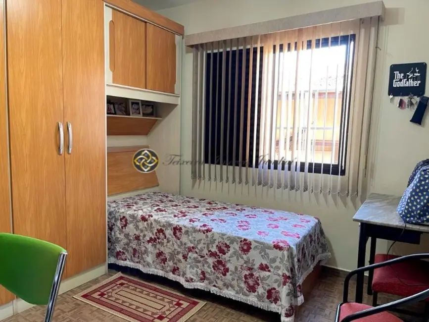 Casa com 3 quartos à venda, 250m2 em Vila Rossi, Jundiai - SP - imagem 8 Foto 8 de Casa com 3 quartos à venda, 250m2 em Vila Rossi, Jundiai - SP