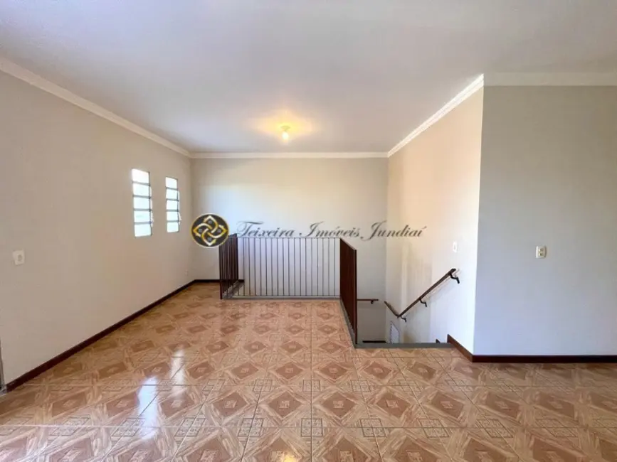 Casa com 3 quartos à venda, 200m2 em Vila Galvão, Jundiai - SP - imagem 8 Foto 8 de Casa com 3 quartos à venda, 200m2 em Vila Galvão, Jundiai - SP