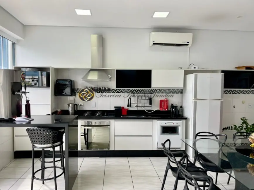 Casa com 3 quartos à venda, 300m2 em Parque Brasília, Jundiai - SP - imagem 6 Foto 6 de Casa com 3 quartos à venda, 300m2 em Parque Brasília, Jundiai - SP
