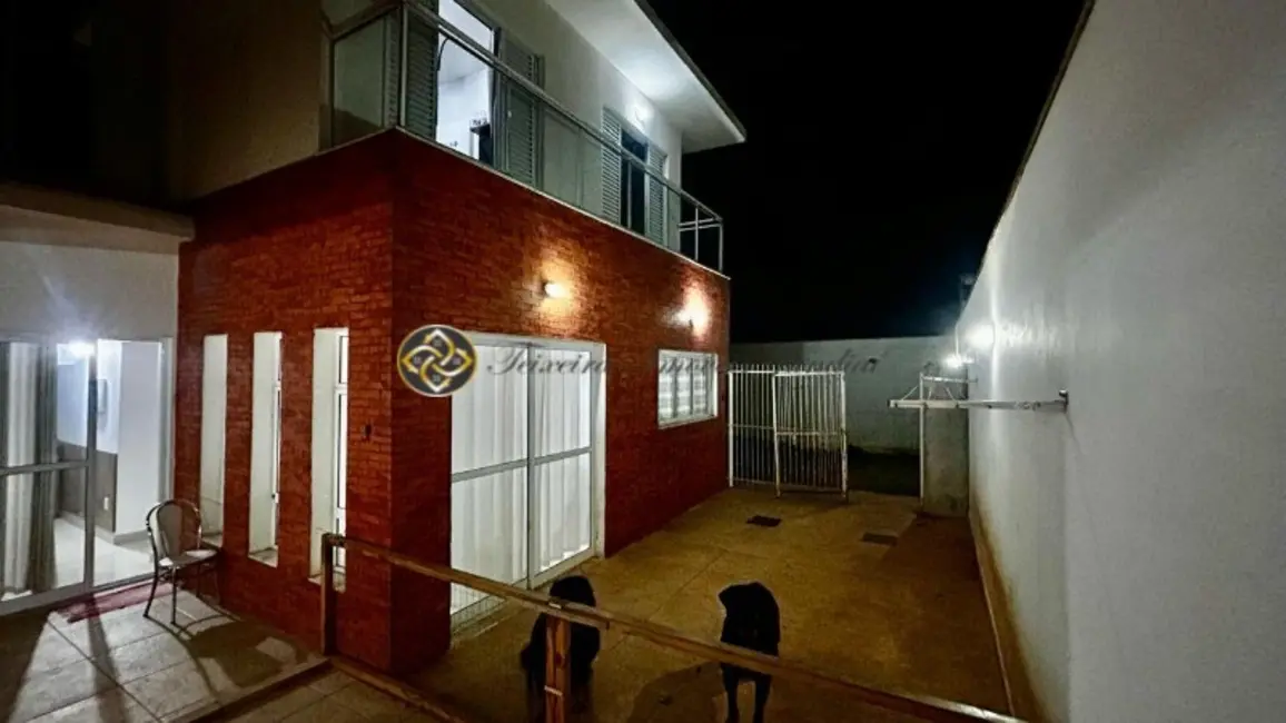 Casa com 3 quartos à venda, 150m2 em Colônia, Jundiai - SP - imagem 3 Foto 3 de Casa com 3 quartos à venda, 150m2 em Colônia, Jundiai - SP