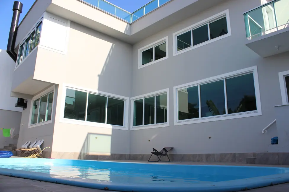 Foto 1 de Casa com 4 quartos à venda, 300m2 em Centro, Florianopolis - SC