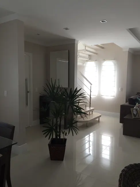 Foto 4 de Casa de Condomínio com 3 quartos à venda, 200m2 em Cachoeira do Bom Jesus, Florianopolis - SC