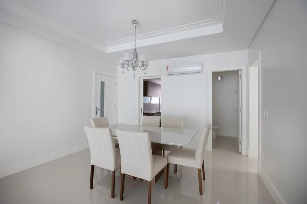 Foto 3 de Apartamento com 3 quartos à venda, 193m2 em Centro, Balneario Camboriu - SC