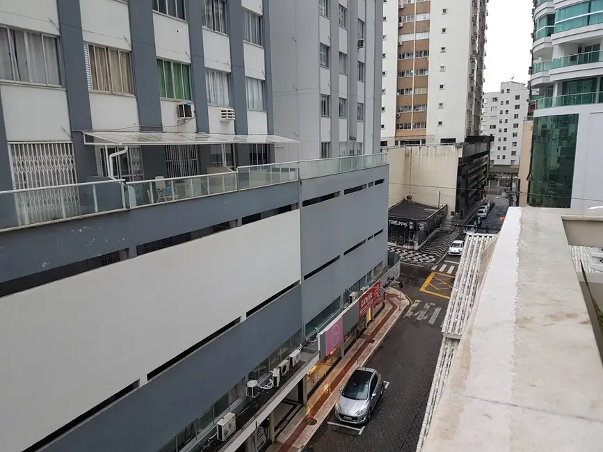 Apartamento com 3 quartos à venda, 125m2 em Centro, Balneario Camboriu - SC - imagem 6 Foto 6 de Apartamento com 3 quartos à venda, 125m2 em Centro, Balneario Camboriu - SC