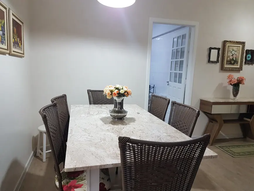 Apartamento com 3 quartos à venda, 125m2 em Centro, Balneario Camboriu - SC - imagem 3 Foto 3 de Apartamento com 3 quartos à venda, 125m2 em Centro, Balneario Camboriu - SC