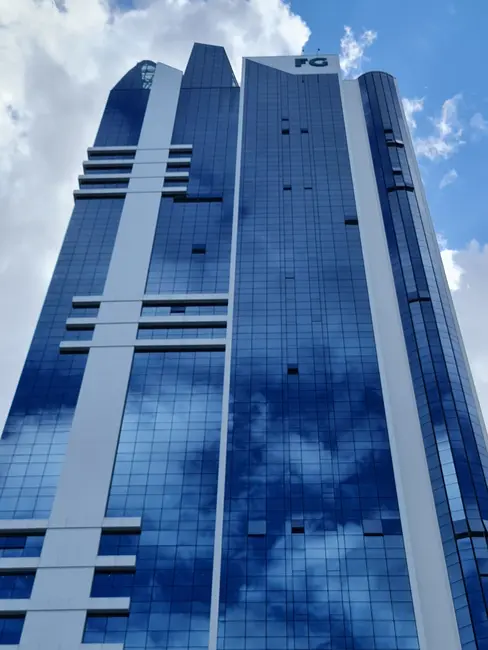 Apartamento com 4 quartos à venda, 292m2 em Pioneiros, Balneario Camboriu - SC - imagem 1 Foto 1 de Apartamento com 4 quartos à venda, 292m2 em Pioneiros, Balneario Camboriu - SC