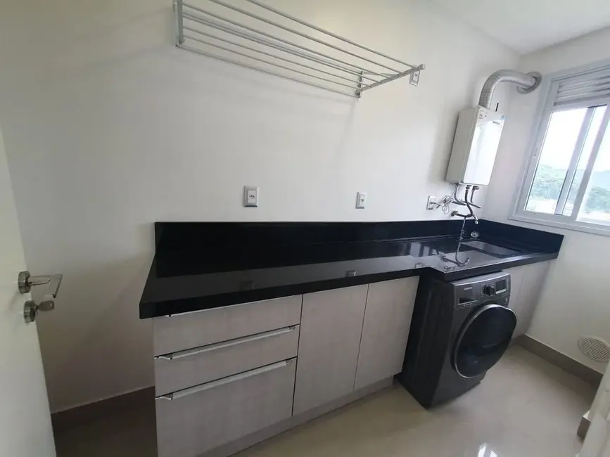 Apartamento com 3 quartos à venda, 128m2 em Centro, Balneario Camboriu - SC - imagem 8 Foto 8 de Apartamento com 3 quartos à venda, 128m2 em Centro, Balneario Camboriu - SC